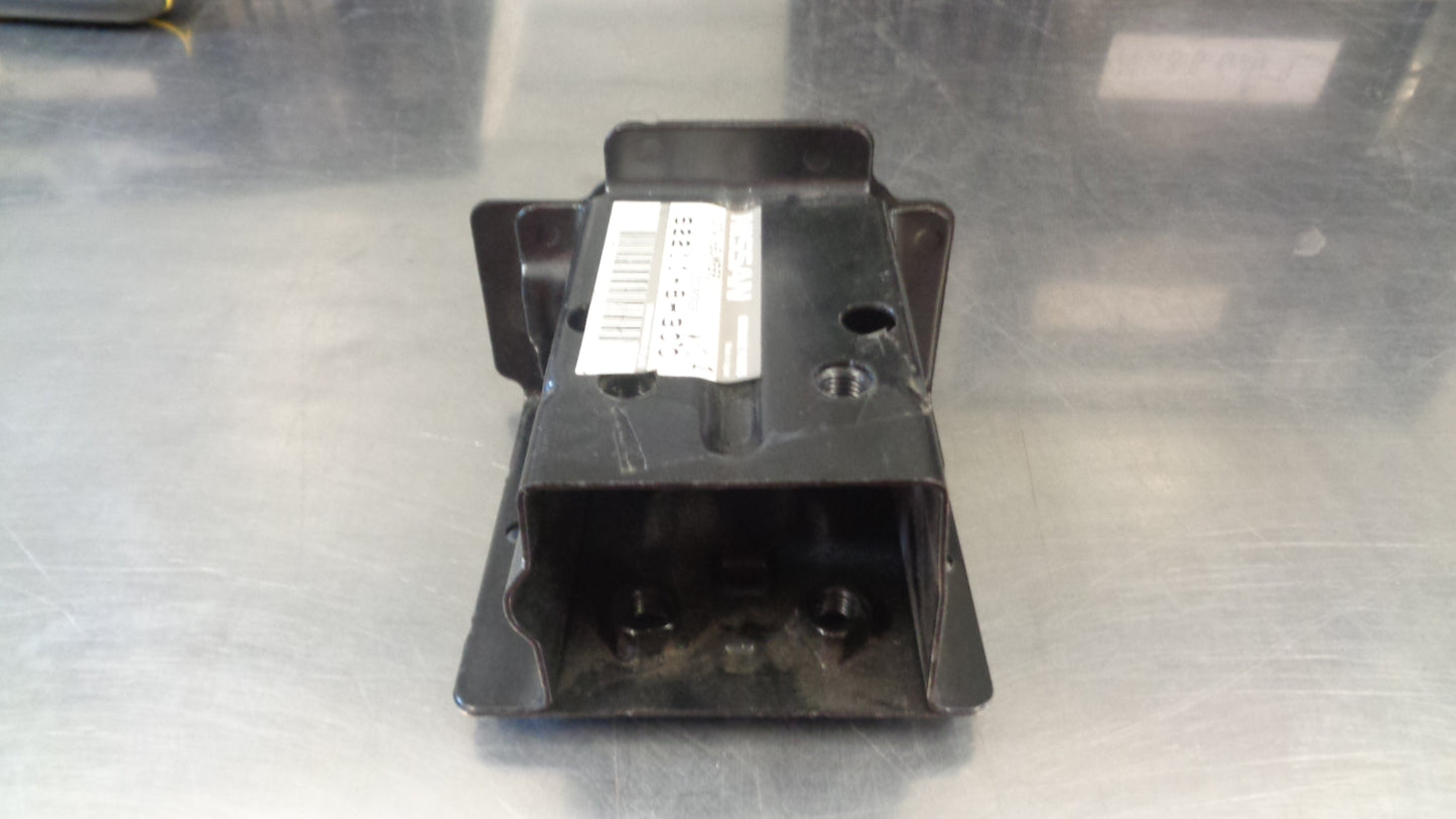Nissan X-trail T30 Genuine Left Hand Front Bumper Stay Bar New Part