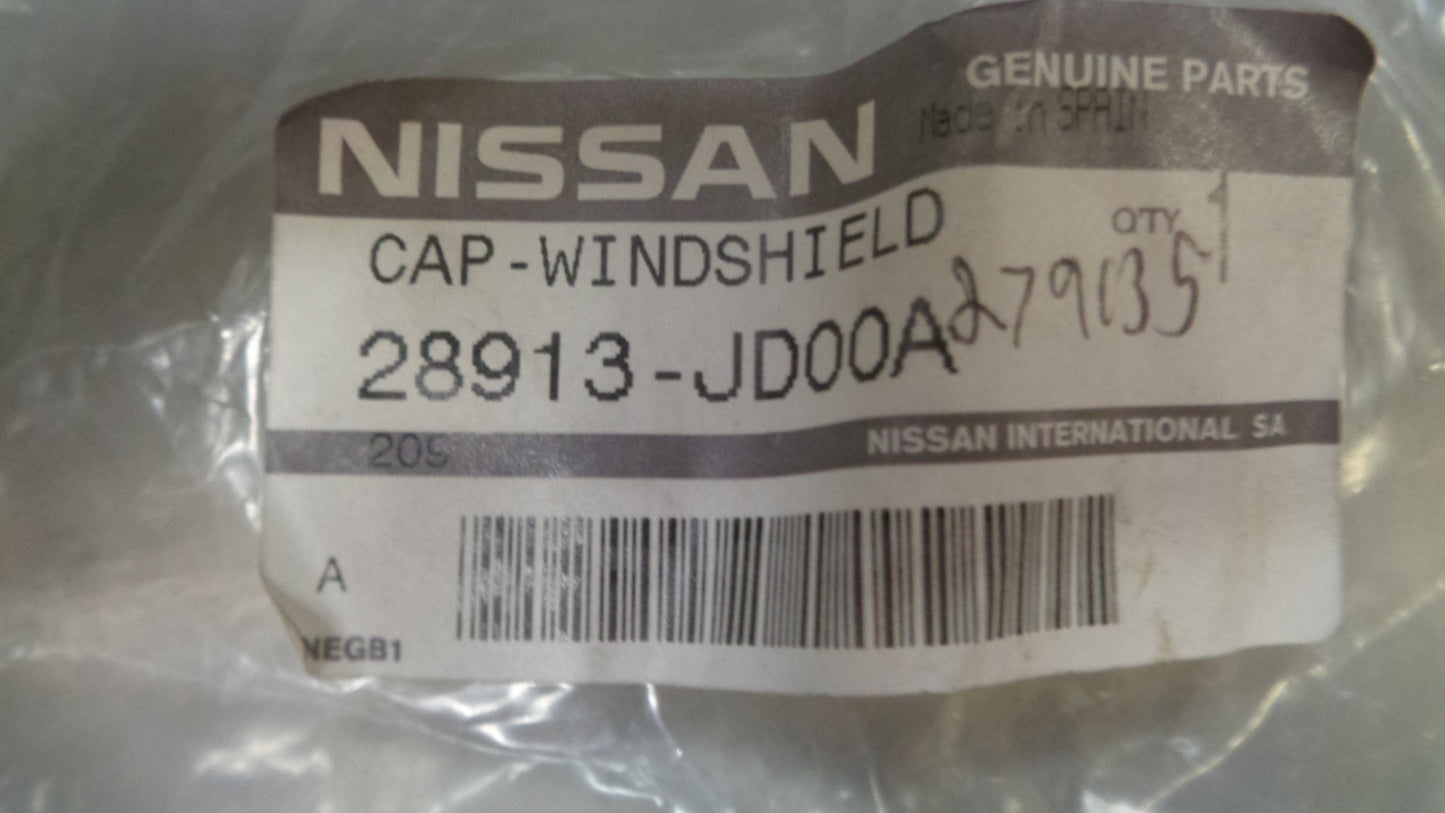 Nissan Qashqai Genuine Windscreen Washer Lid New Part