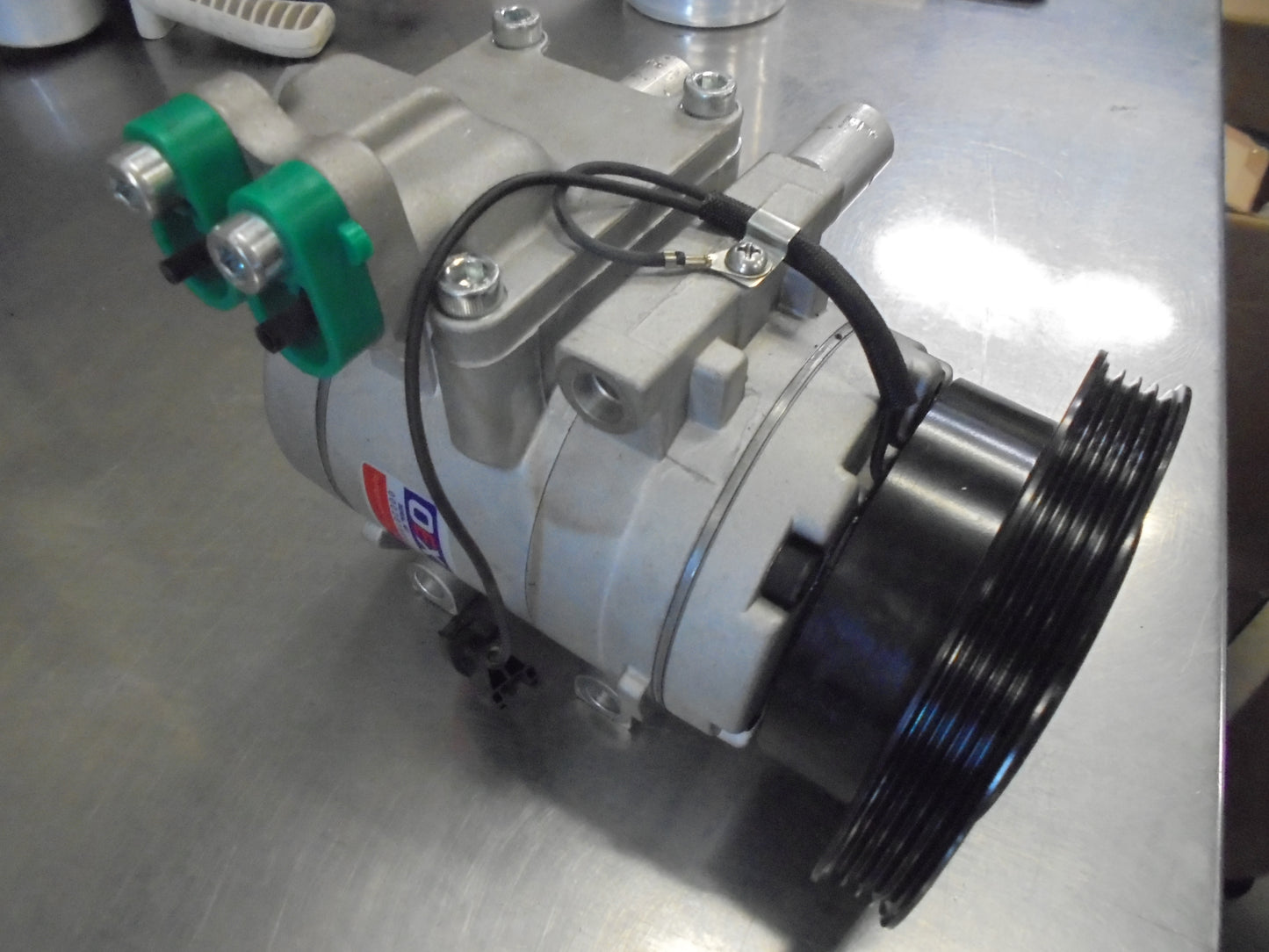 OEX Air Conditioning Compressor 12V Suits Hyundai Getz 1.3Ltr-1.4Ltr-1.5Ltr New Part