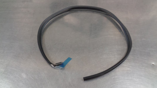 Nissan Patrol Y61 Genuine Front Over Fender Rubber Assy New Part