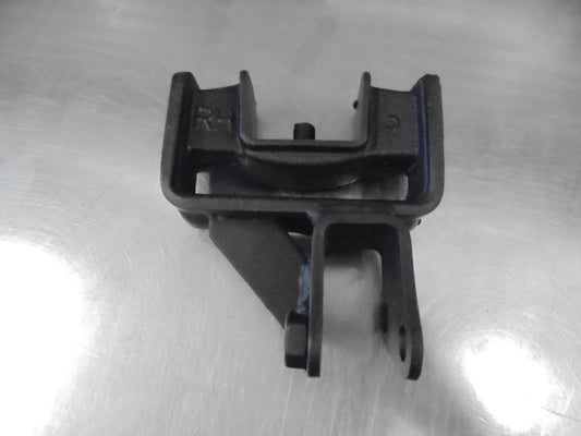 Kelpro Rear Right Engine Mount Suits Holden VL 3.0Ltr -Skyline R31 New Part
