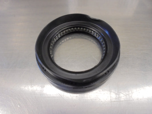 Toyota Landcruiser HZJ75 4.2D Genuine Transfercase Output Front Propshaft New Part