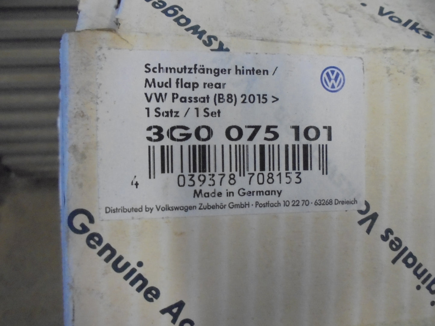 VW Passat B8 Genuine Rear Mud Flap Set New Part