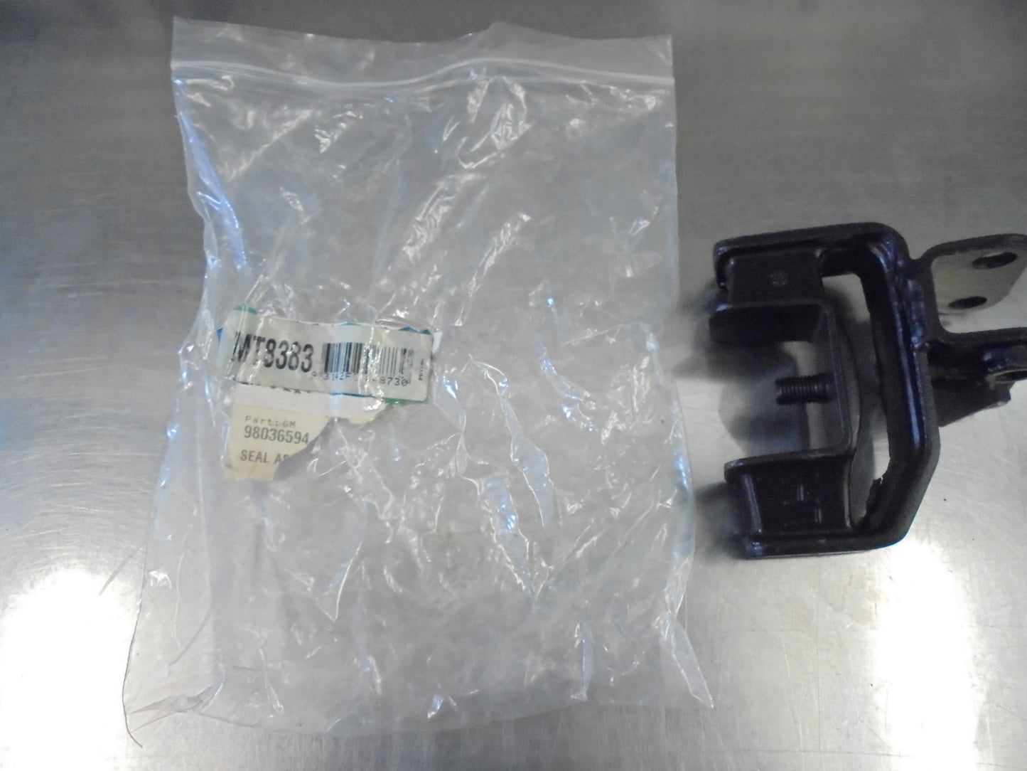Kelpro Rear Left Engine Mount Suits Holden VL 3.0Ltr -Skyline R31 New Part