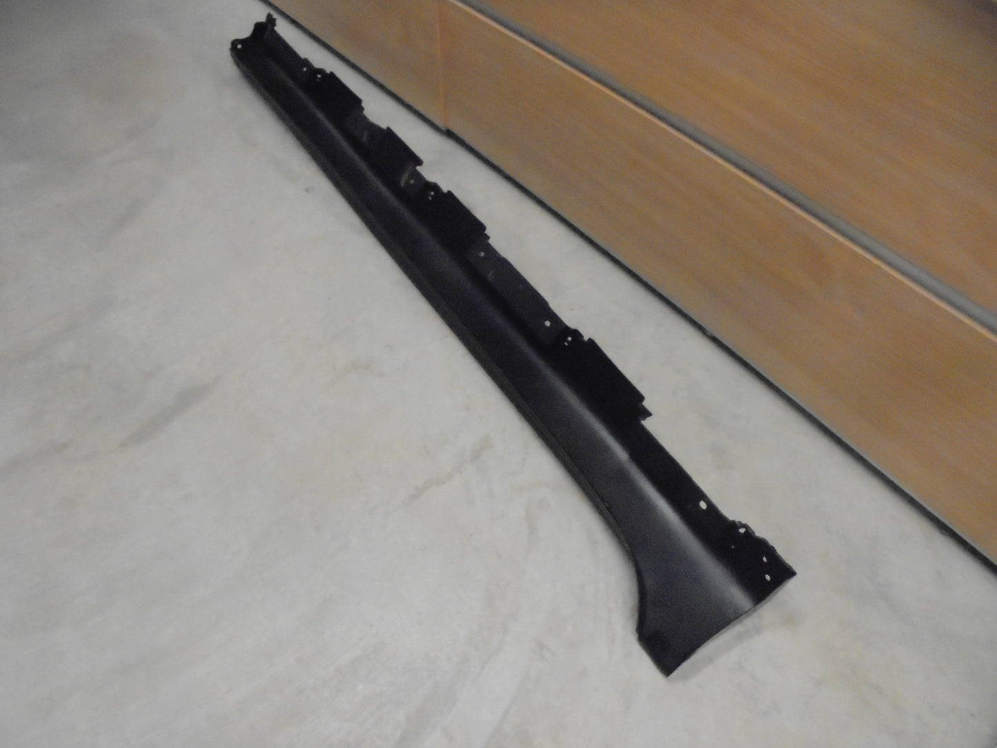 Toyota Aurion Genuine Left Hand Rocker Sill Panel Mould New Part