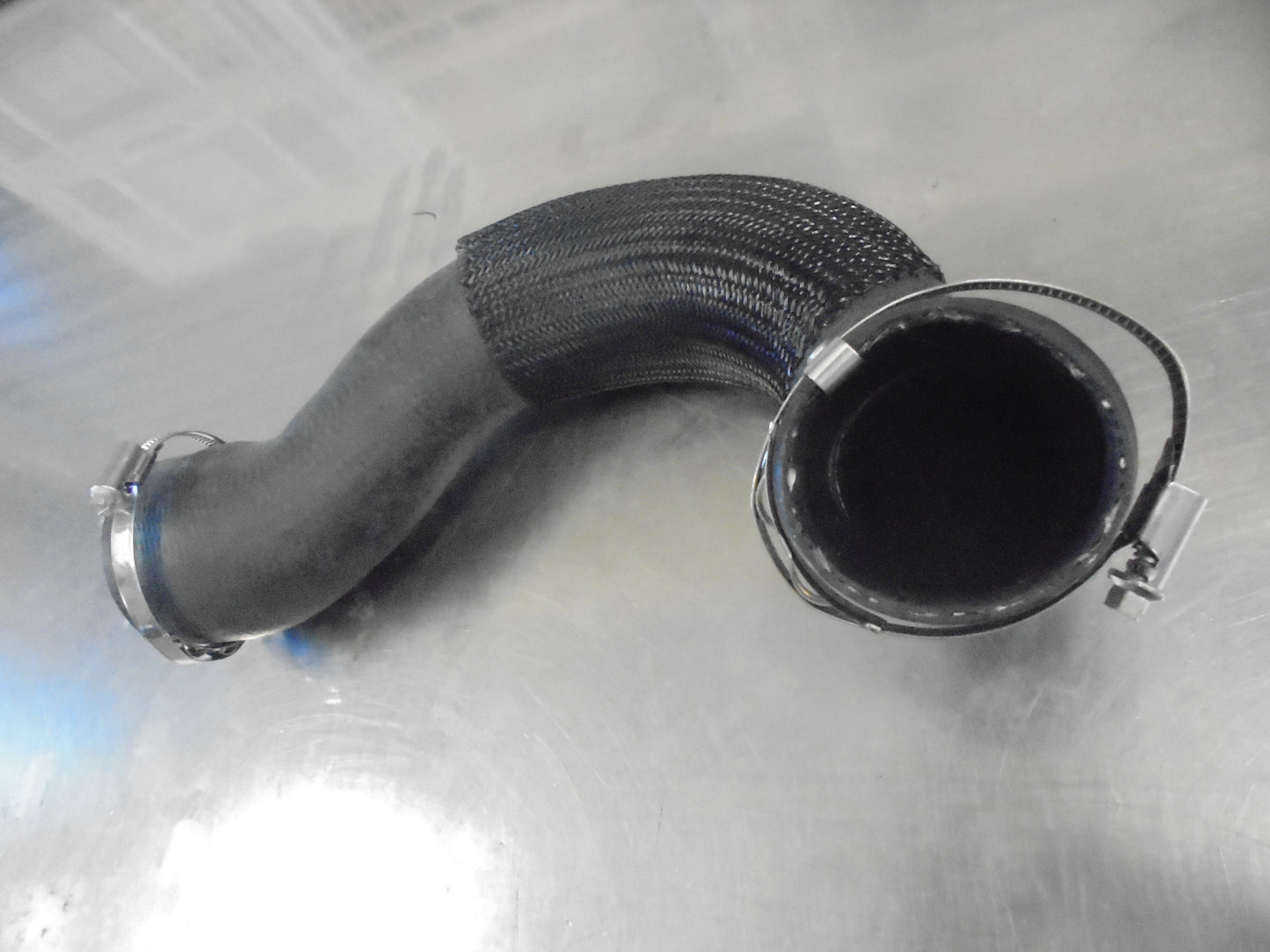 Citroen C4-Peugeot 307-308 HDI Genuine Intercooler Air Pipe New Part