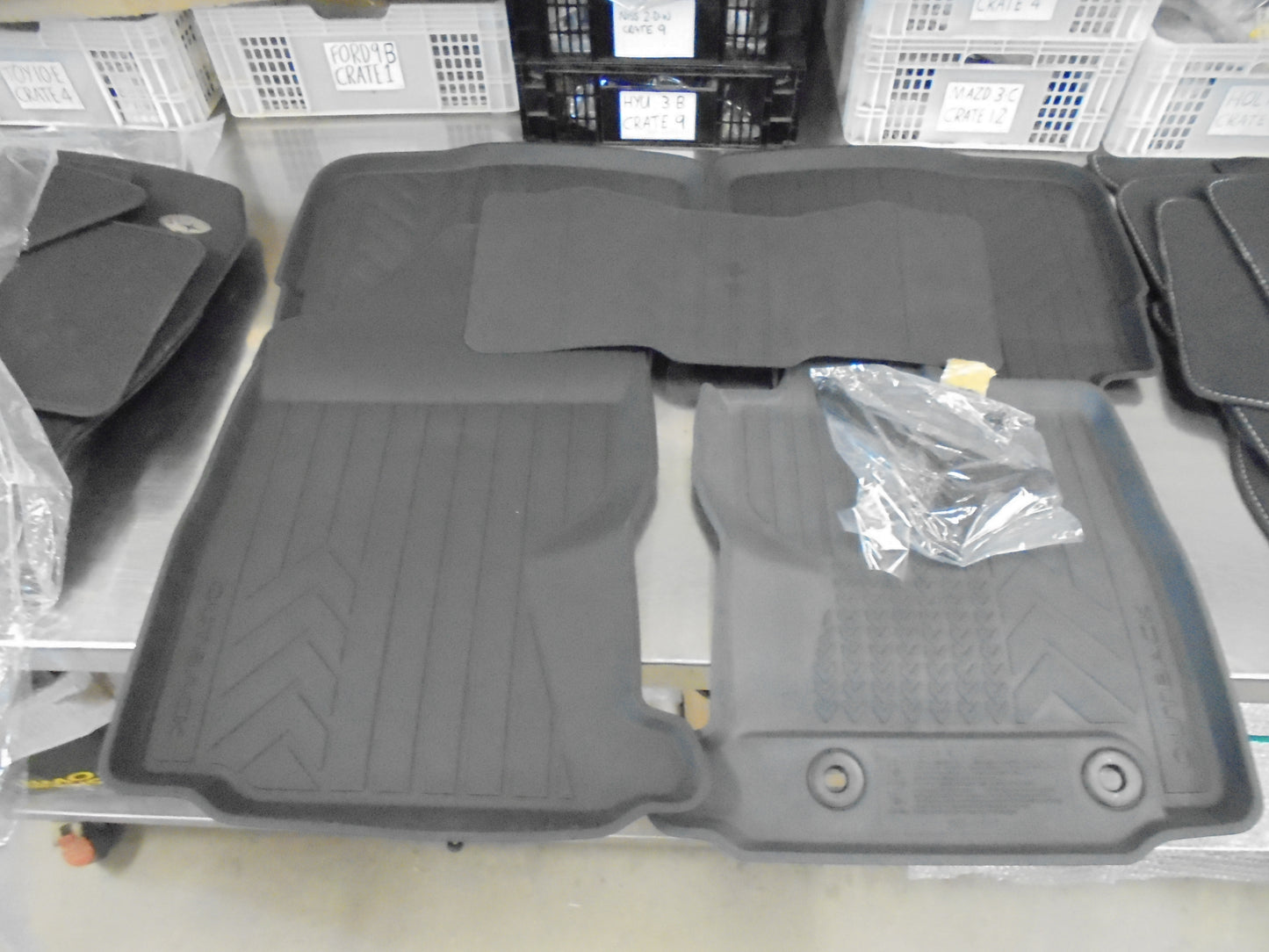Subaru Outback Genuine Deep Dish Rubber Mat Set New Part