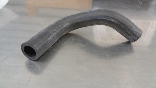 Nissan Sunny / Pulsar Genuine Water Hose New Part