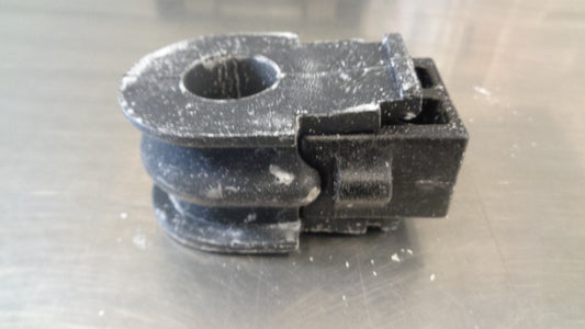 Nissan X-Trail T31 Genuine Front Stabilizer Bush New Part