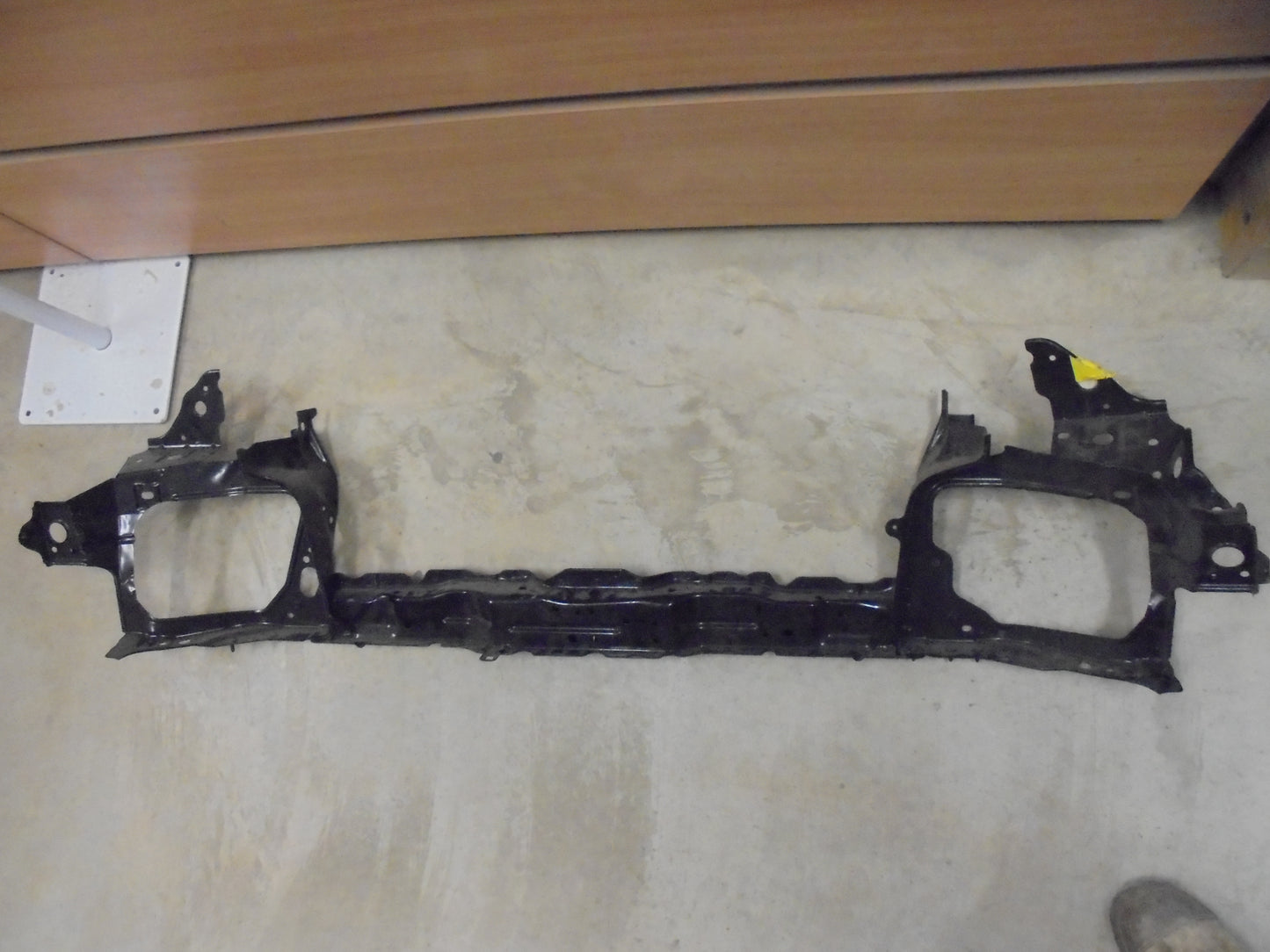 Mazda MPV LW Series I Genuine Front Radiator Support Panel Assy New Part