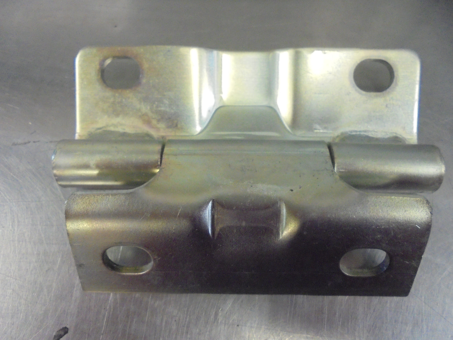 Isuzu D-Max/Holden TF Rodeo Genuine Tail Gate Hinge New Part