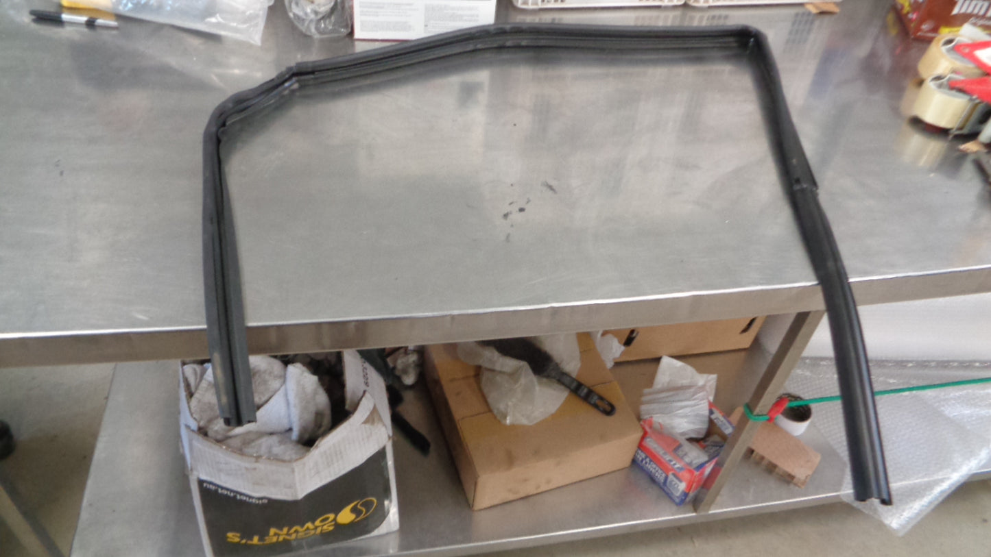 Holden YG Cruze Genuine Right Hand Front Door Glass Run New Part
