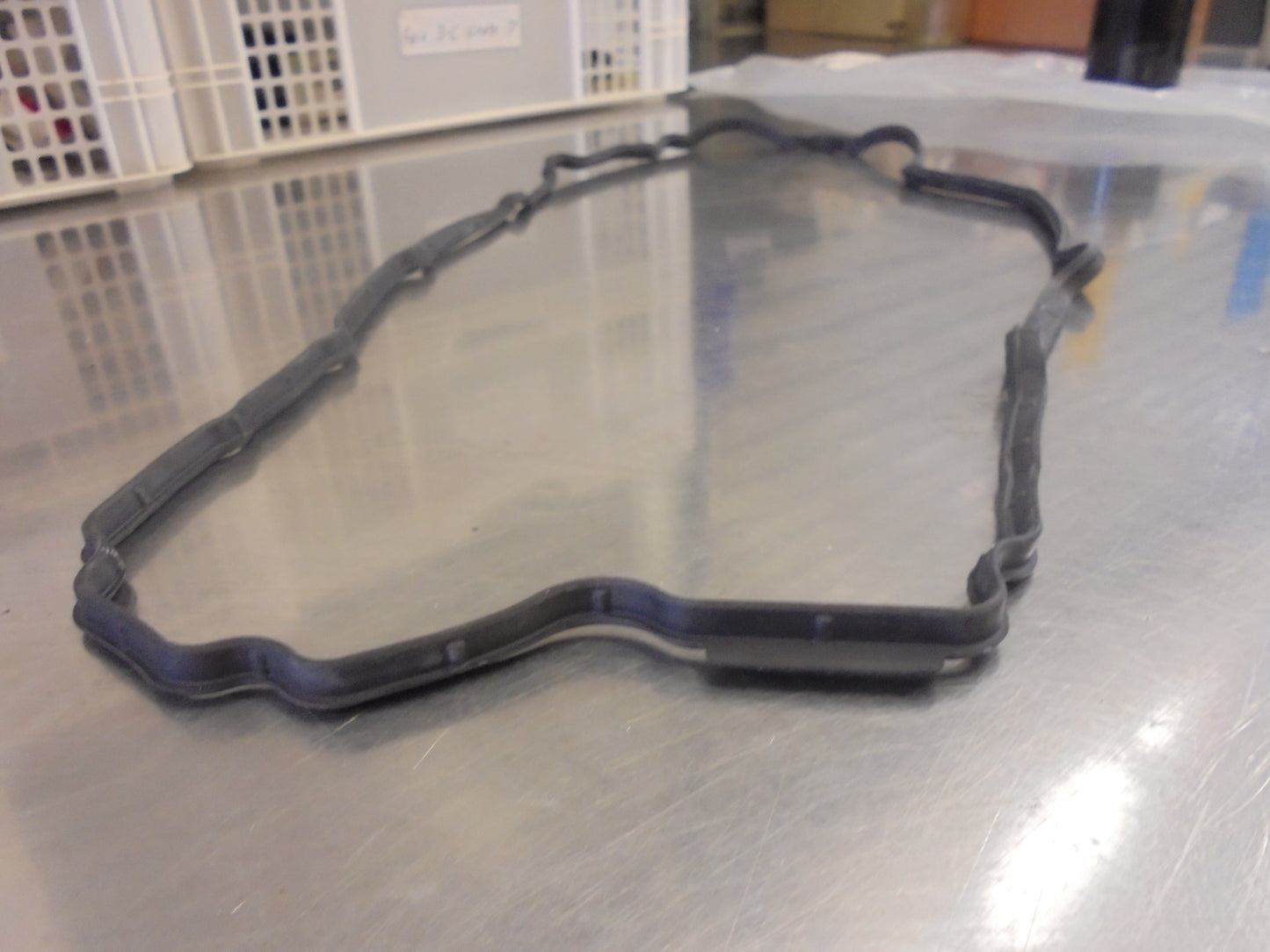 Holden VE Commodore Genuine Valve Cover Gasket New Part