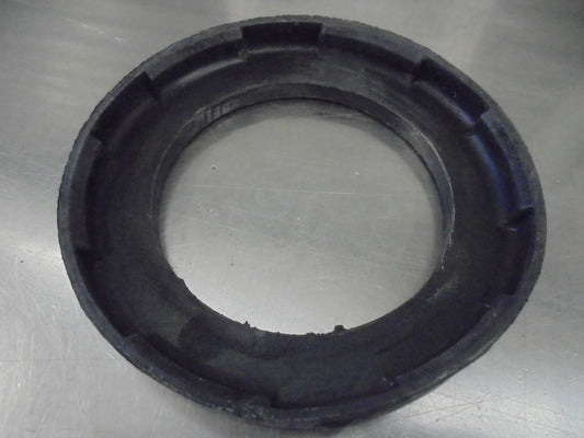 Honda CR-V Genuine Lower Rear Rubber Spring Mount New Part