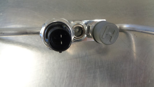 Isuzu FTR Genuine Cooler Evaporator To Tank Pipe New Part