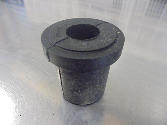 Nissan Patrol GQ Y60 Genuine Rear Leaf Spring Leaf Bush New Part