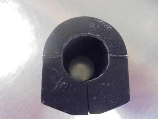 Nissan X-Trail T30 Genuine Rear Stabilizer Rubber Bush New Part