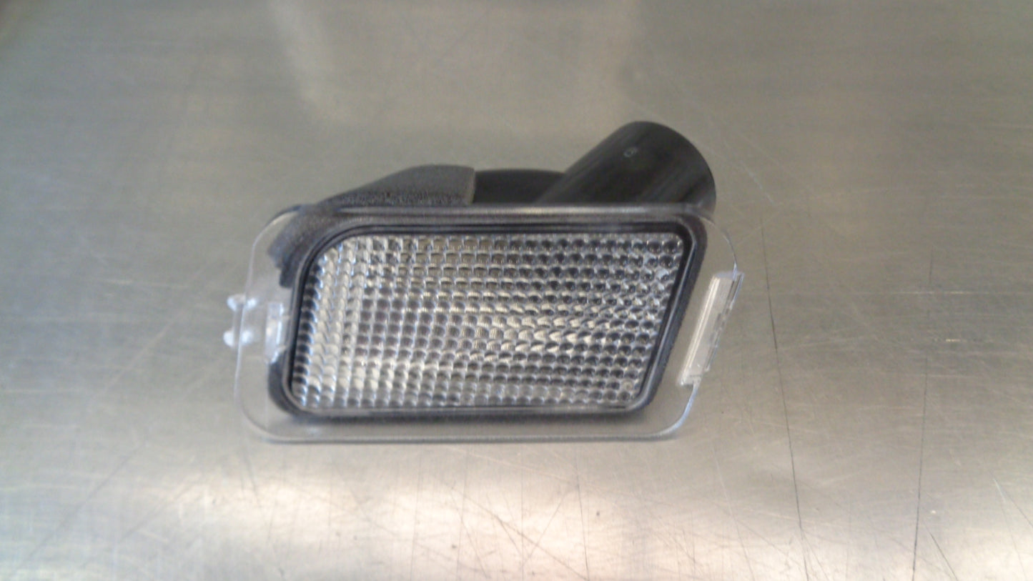 Holden VF Commodore / WM Statesman Genuine Right Hand Puddle Lamp Assy New Part