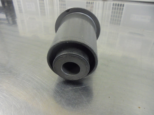 Nissan Navara D40T Genuine Lower Link Bush New Part