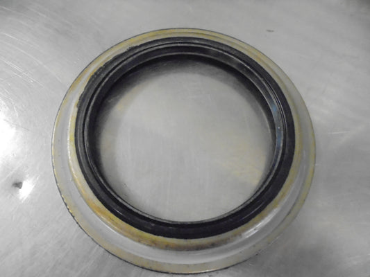 Kia Sportage Genuine Front Hub Seal New Part