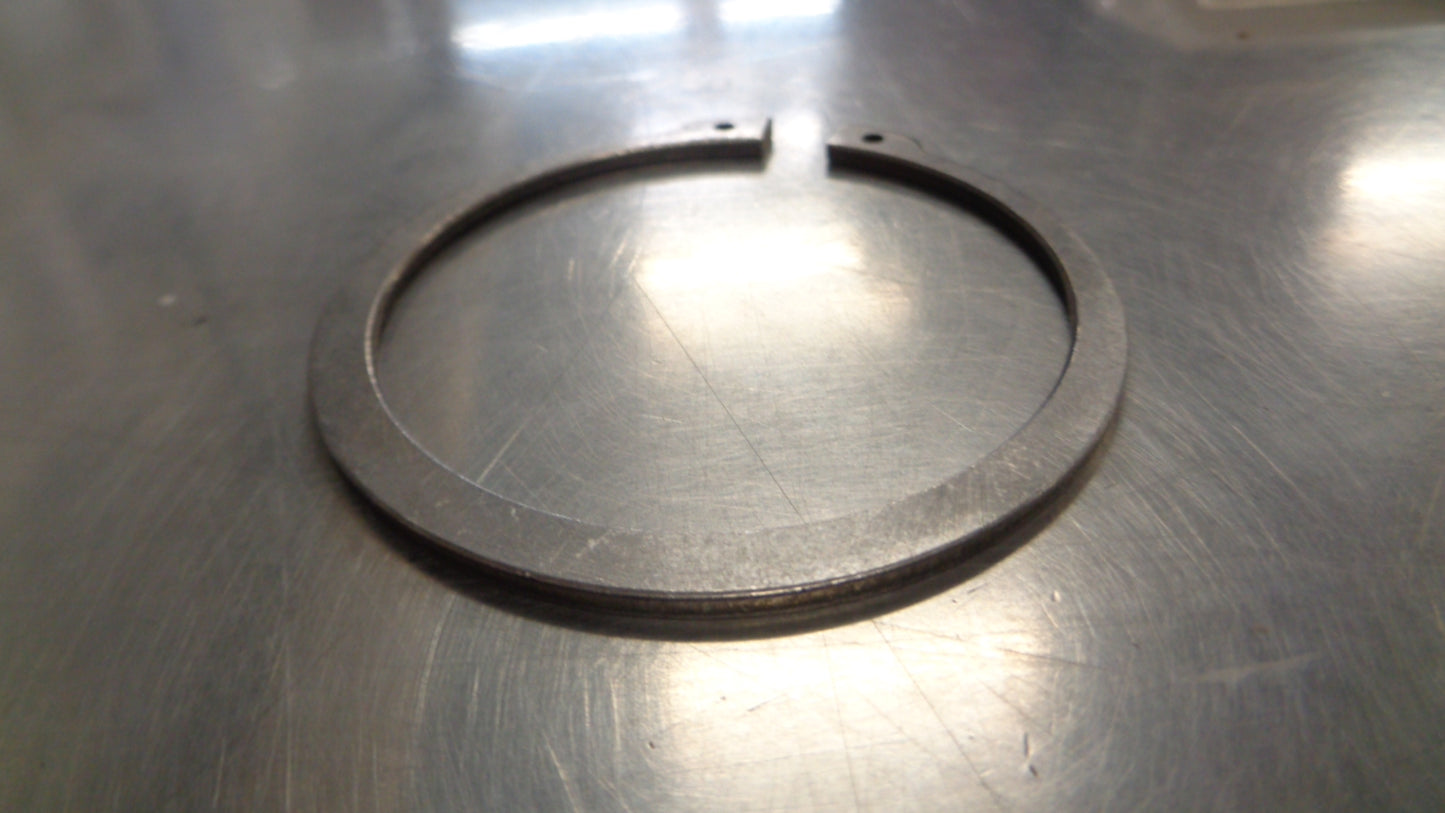 Isuzu F Series Genuine 4th Gear Snap Ring New Part