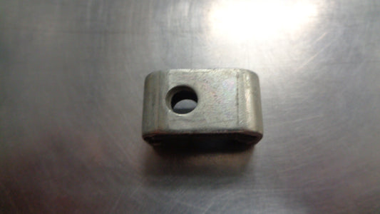 Isuzu FXZ Genuine Air Pipe Clip New Part