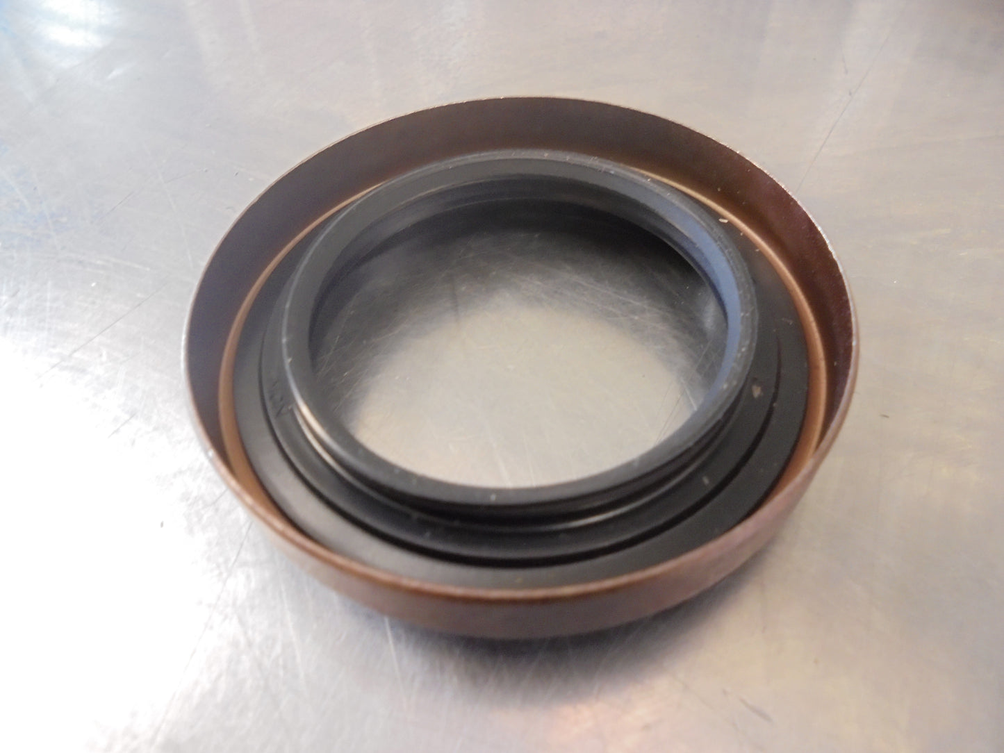Toyota Landcruiser-4Runner Genuine Front Drive Shaft Seal New Part