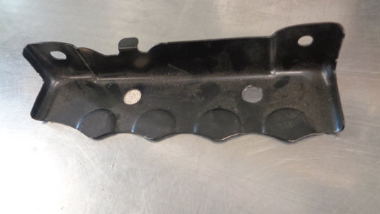 Toyota Land Cruiser Genuine Right Hand Front Bumper Mounting Bracket New Part