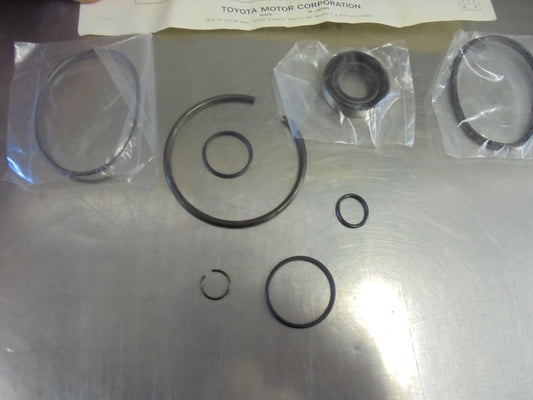 Toyota Hilux-4Runner Genuine Power Steering Gasket Kit New Part