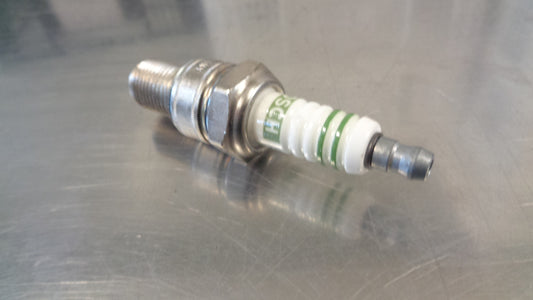 Bosch Spark Plug WR8DC suits Mercedes S-Class New Part