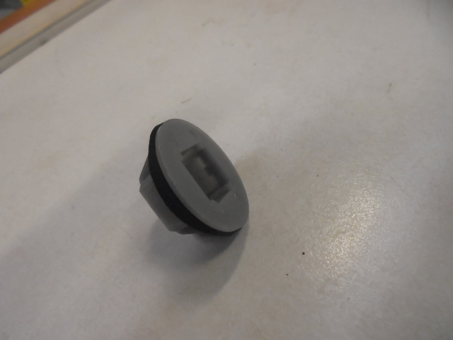 Nissan 200SX-240SX-350Z-Stanza Genuine Rear Boot Spoiler Grommet New Part