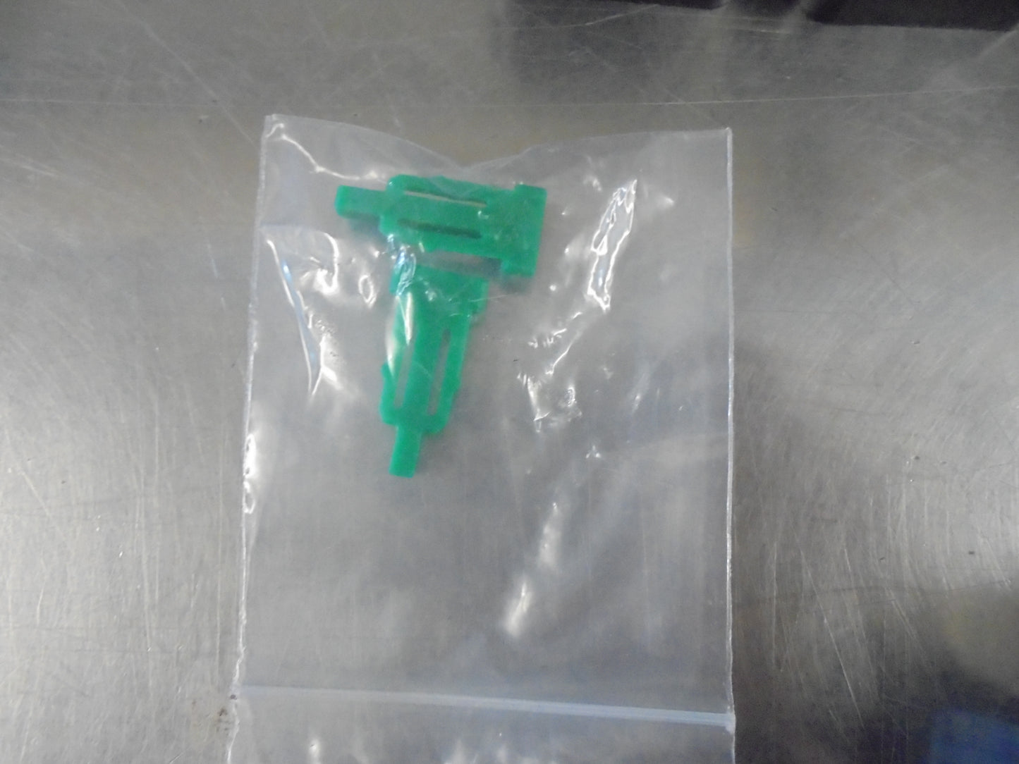 Mitsubishi ML Triton Genuine Trailer Wiring Patch New Part