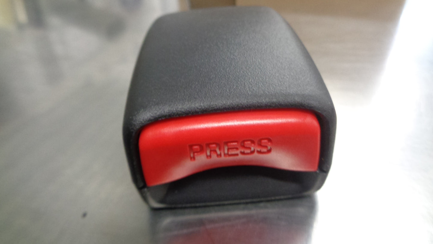 Mitsubishi Triton Genuine Left Hand Seat Belt Buckle New Part