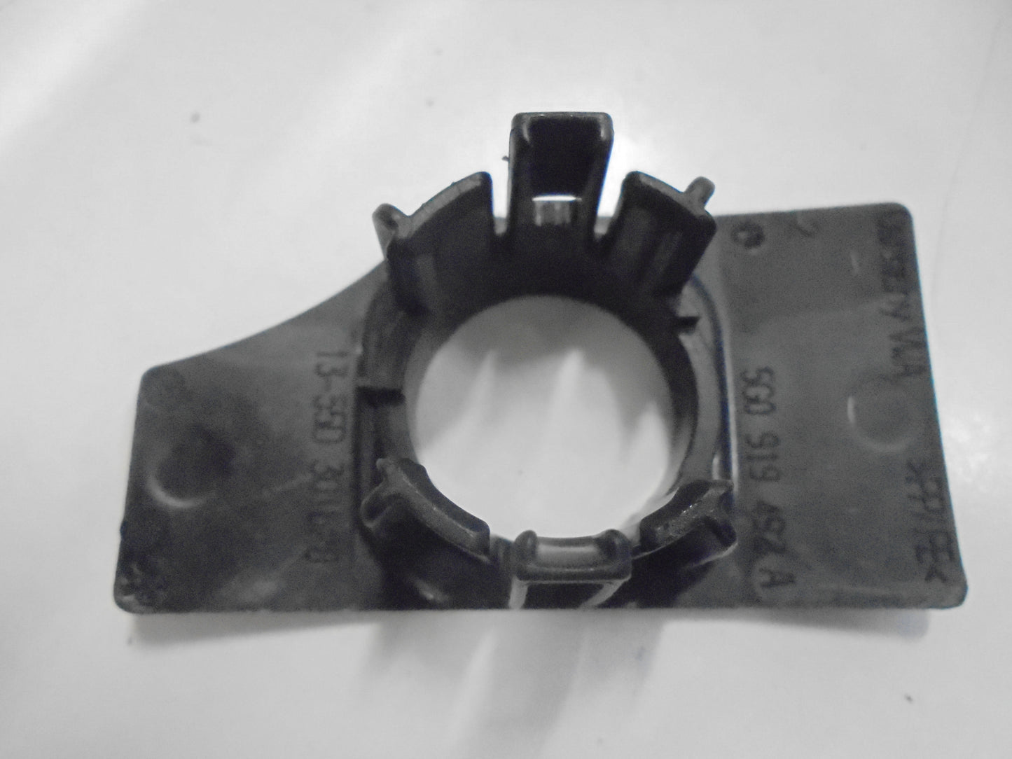 VW Golf GTI Genuine Rear Park Assist Right Inner Bracket New Part