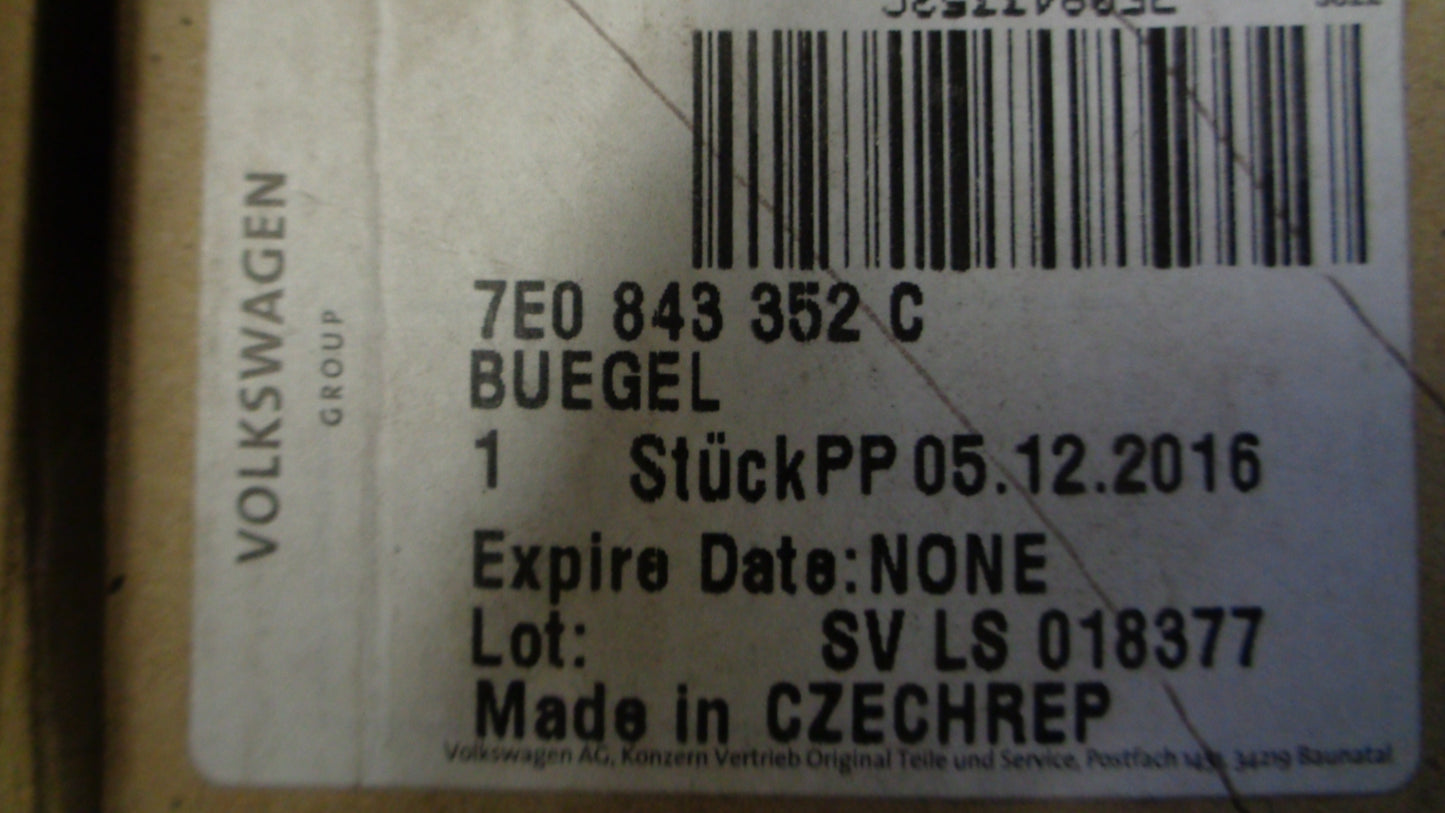 Volkswagen Caravelle Bus Genuine Front Right Handle Exterior New Part