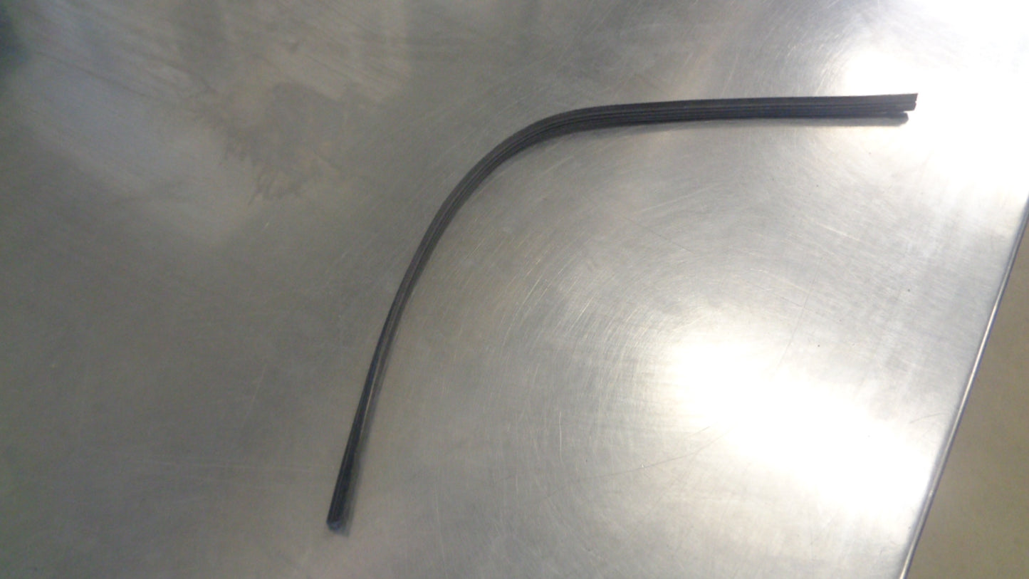 Toyota Corolla Genuine Windscreen Wiper New Part