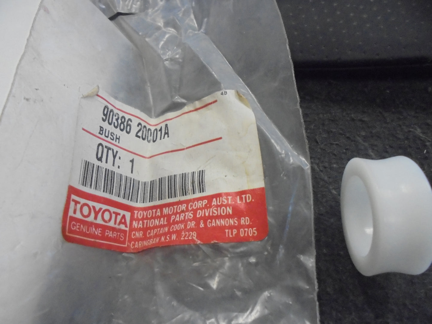 Toyota Tercel-Corolla-Celica-Cressida Genuine Lateral Control Rod Bush New Part