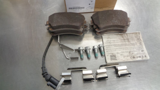 Volkswagen Transporter Genuine Rear Brake Pads New Part