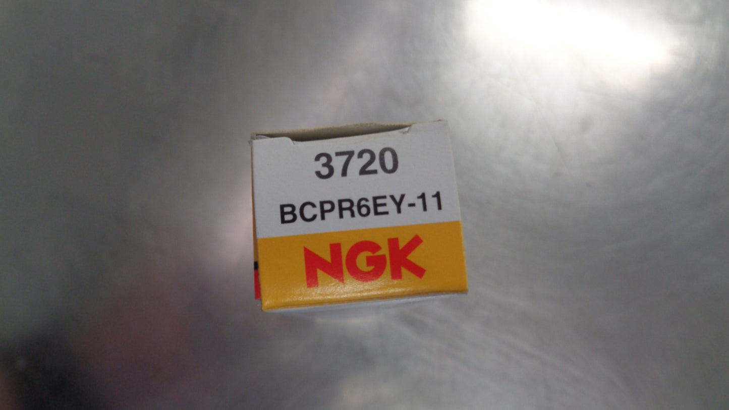 NGK Resistor VG Spark Plug Suits Toyota Camry/Celica/Rav 4