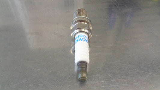Denso Spark Plug Suits Toyota Corolla/Yaris/Echo/Prado New Part