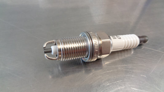 Denso Spark Plug Suits Toyota Camry/Avalon New Part
