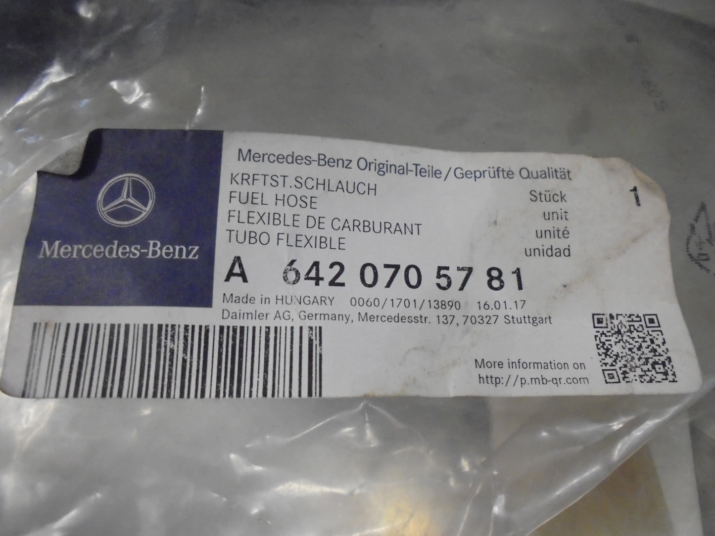 Mercedes Benz Sprinter Genuine Fuel Hose To Pressure Pump New Part