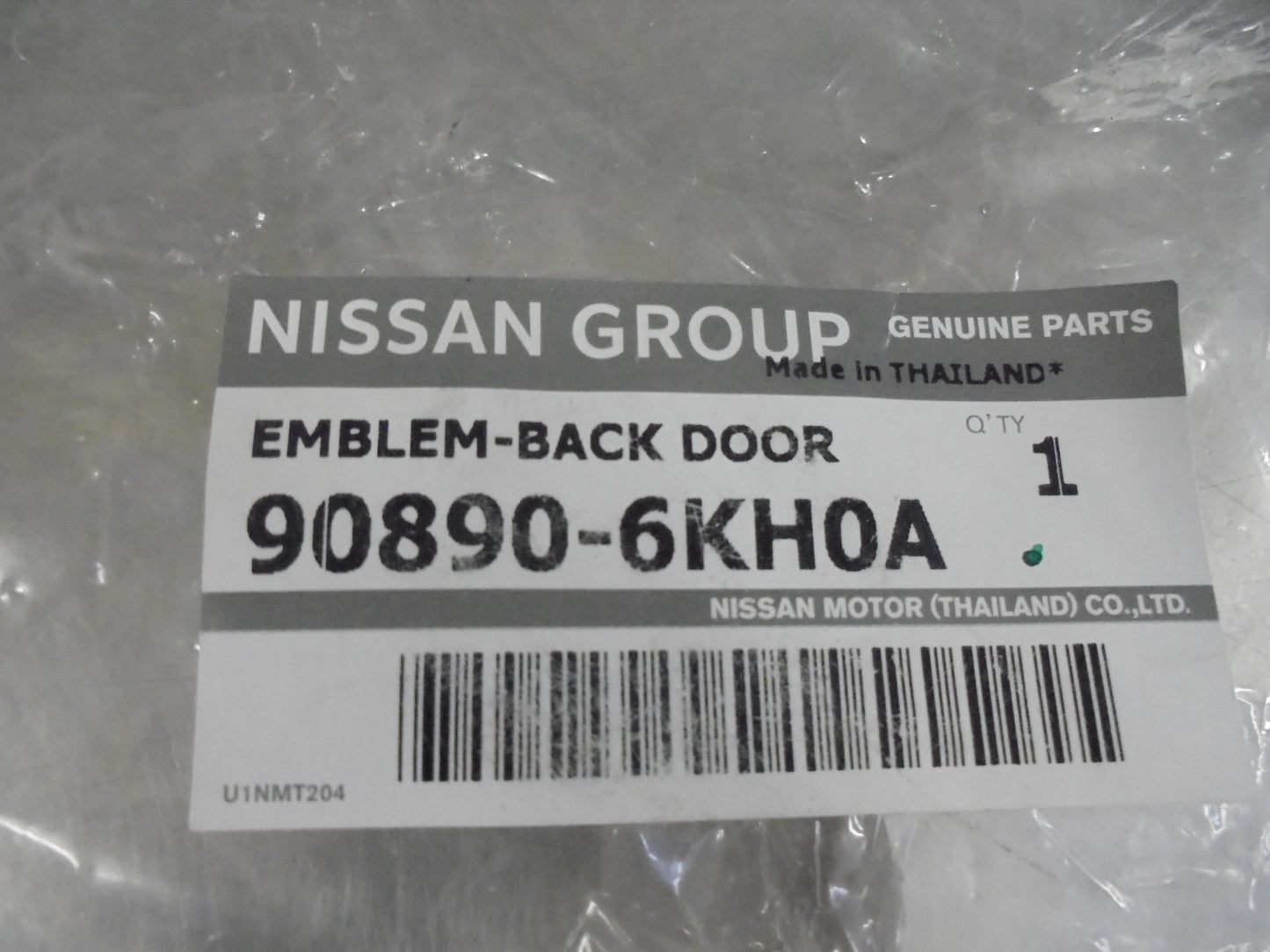 Nissan Navara NP300 D23 Genuine Tail Gate Rear Chrome Emblem New Part