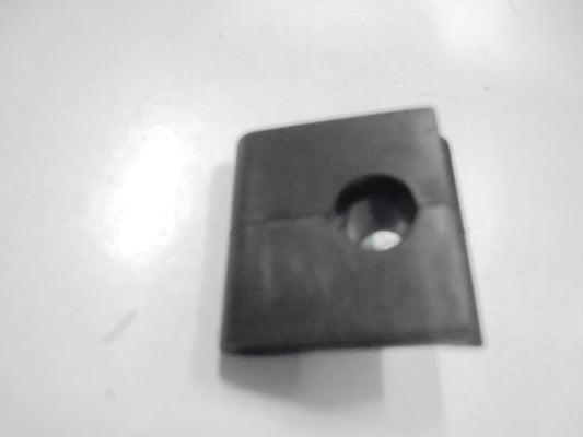 Nissan Stanza-Datsun810-Altima-300ZX Genuine Mud Guard Clip New Part