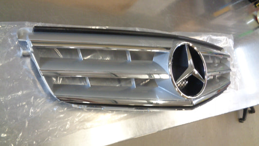 Mercedes Benz C Class W204 Genuine Front Radiator Grille New Part