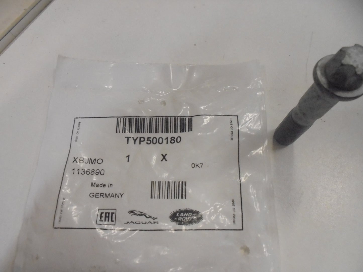 Land Rover Ranger Rover-Discovery Genuine Drive Shaft Bolt New Part