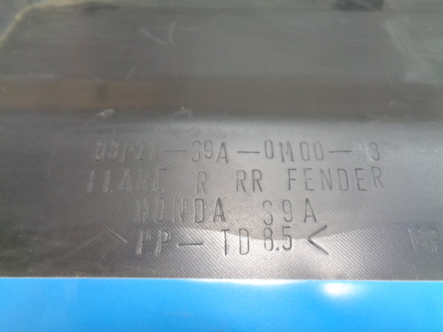 Honda CRV Genuine Rear Right Fender Flare New Part