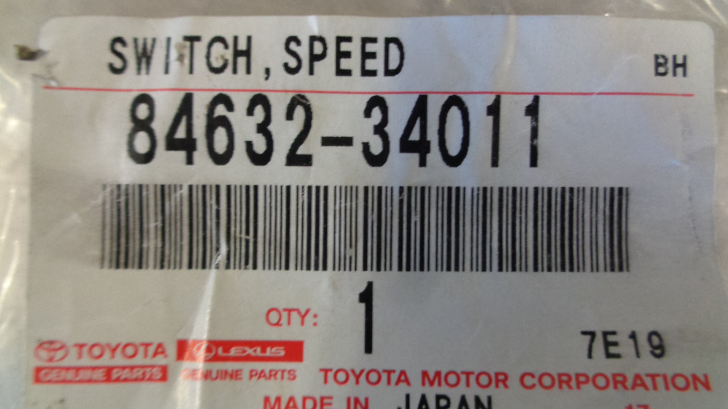 Toyota Various Models Genuine Cruiser Control Switch New Part