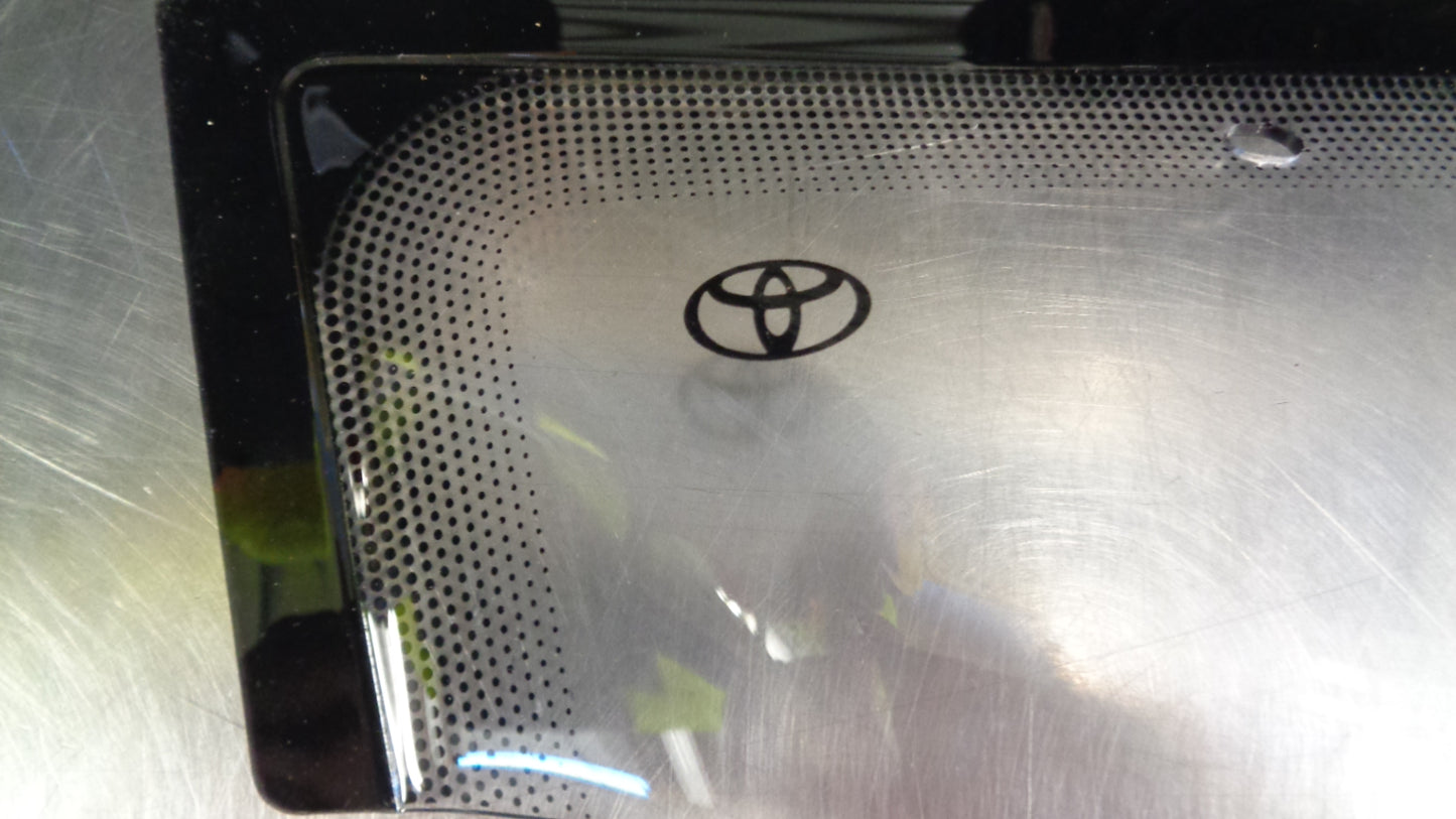 Toyota Kluger Genuine Front Right Hand Side Weather Shield New Part