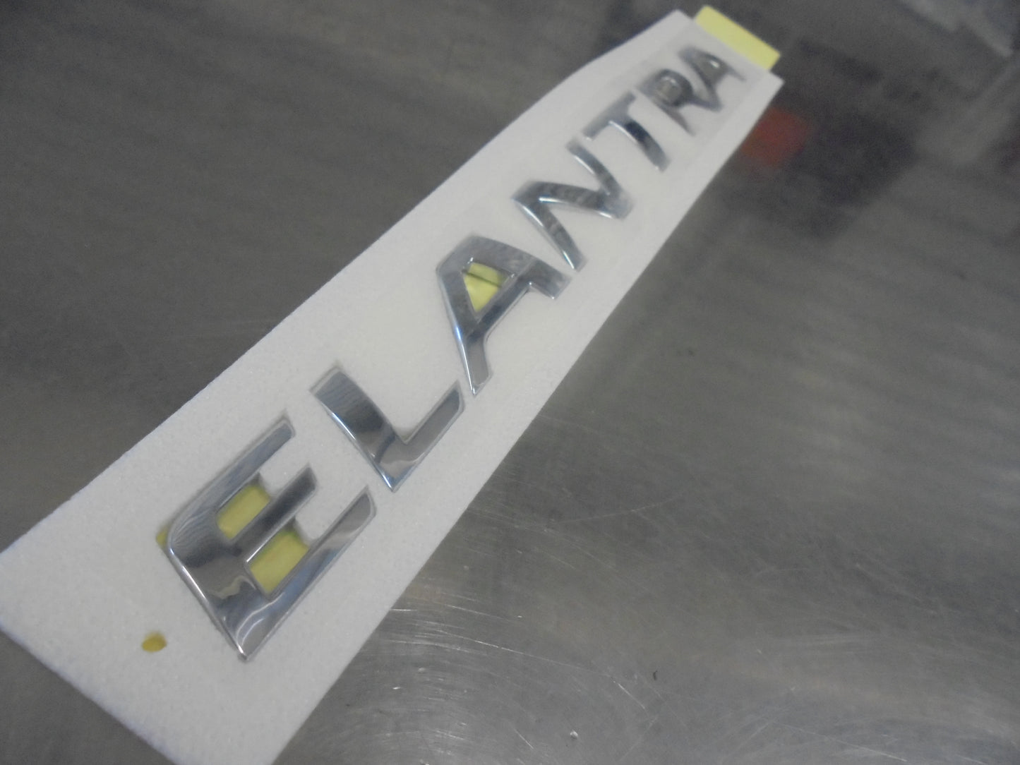 Hyundai Elantra Genuine Rear Trail Gate Emblem Chrome New Part